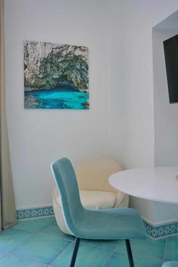 Hotel Casa Adelaide à Capri Extérieur photo