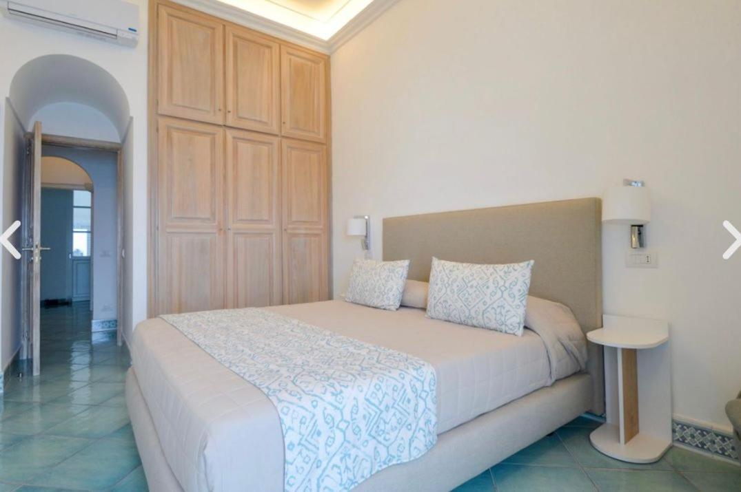 Hotel Casa Adelaide à Capri Extérieur photo